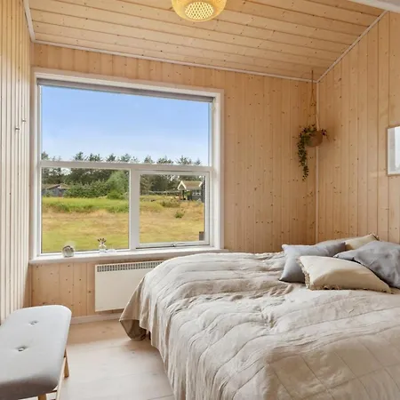 Sazdo - 1-1km From The Sea By Interhome