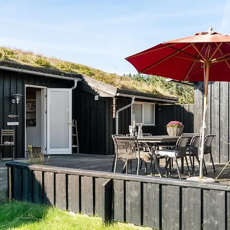 Sazdo - 1-1km From The Sea By Interhome *